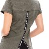 BLUSA DEPORTIVA MUJER POLIAMIDA CON ELÁSTICO EXPUESTO ESTAMPADO ABERTURA EN ESPALDA REF: 106963