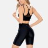 TOP DEPORTIVO CON ELÁSTICO EXPUESTO REF 106263