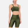 TOP DEPORTIVO CON ELÁSTICO EXPUESTO REF 106263